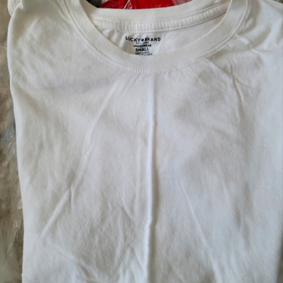 Lucky Brand White Tee - Picture 1 of 3